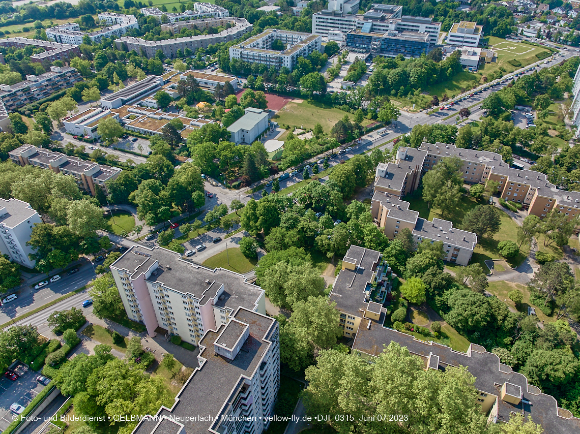 07.06.2023 - Annette-Kolb-Anger, Perlach Stift und Aufstockung in der Kafkastraße in Neuperlach